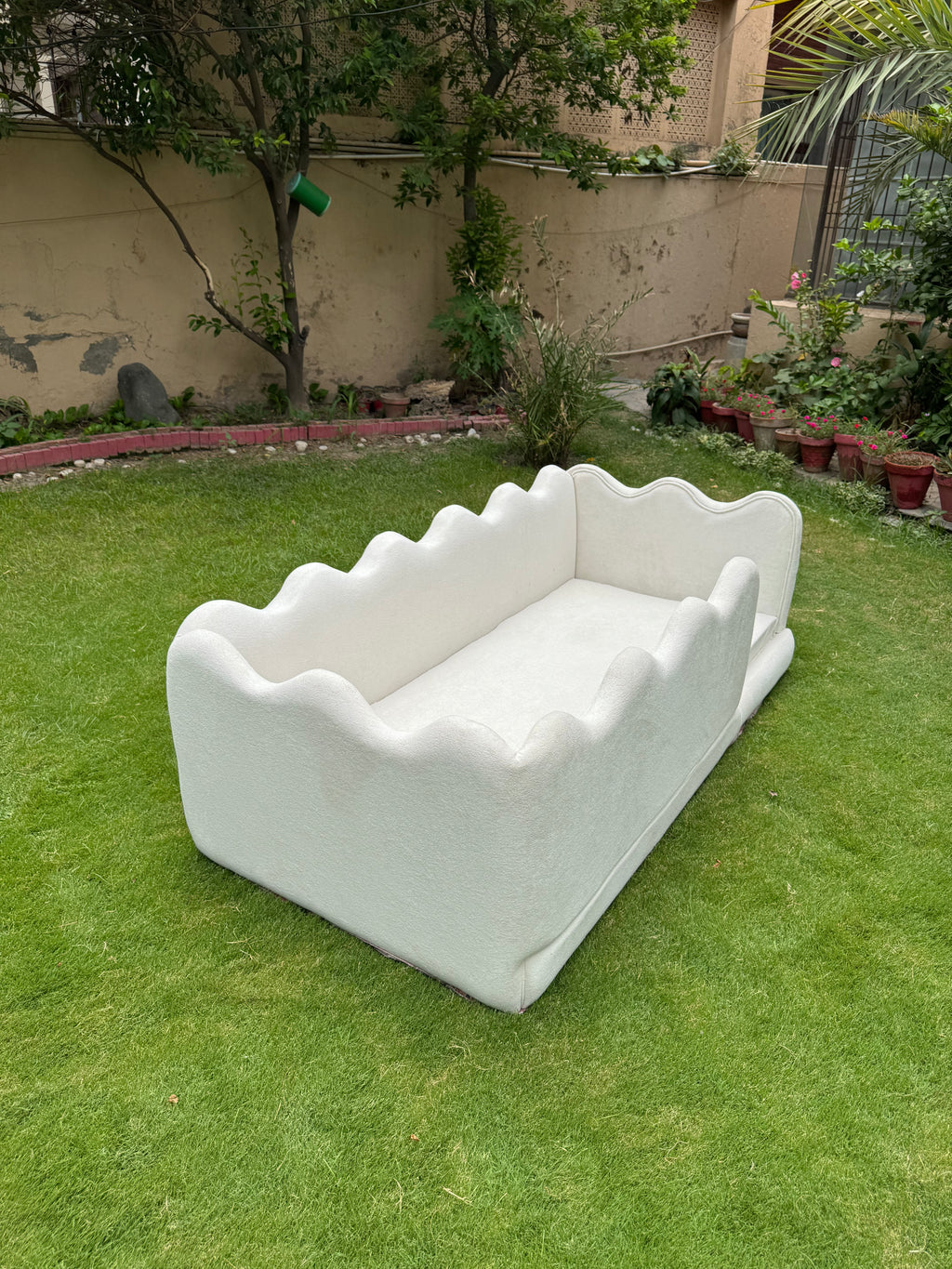 The Bubble Floor Bed