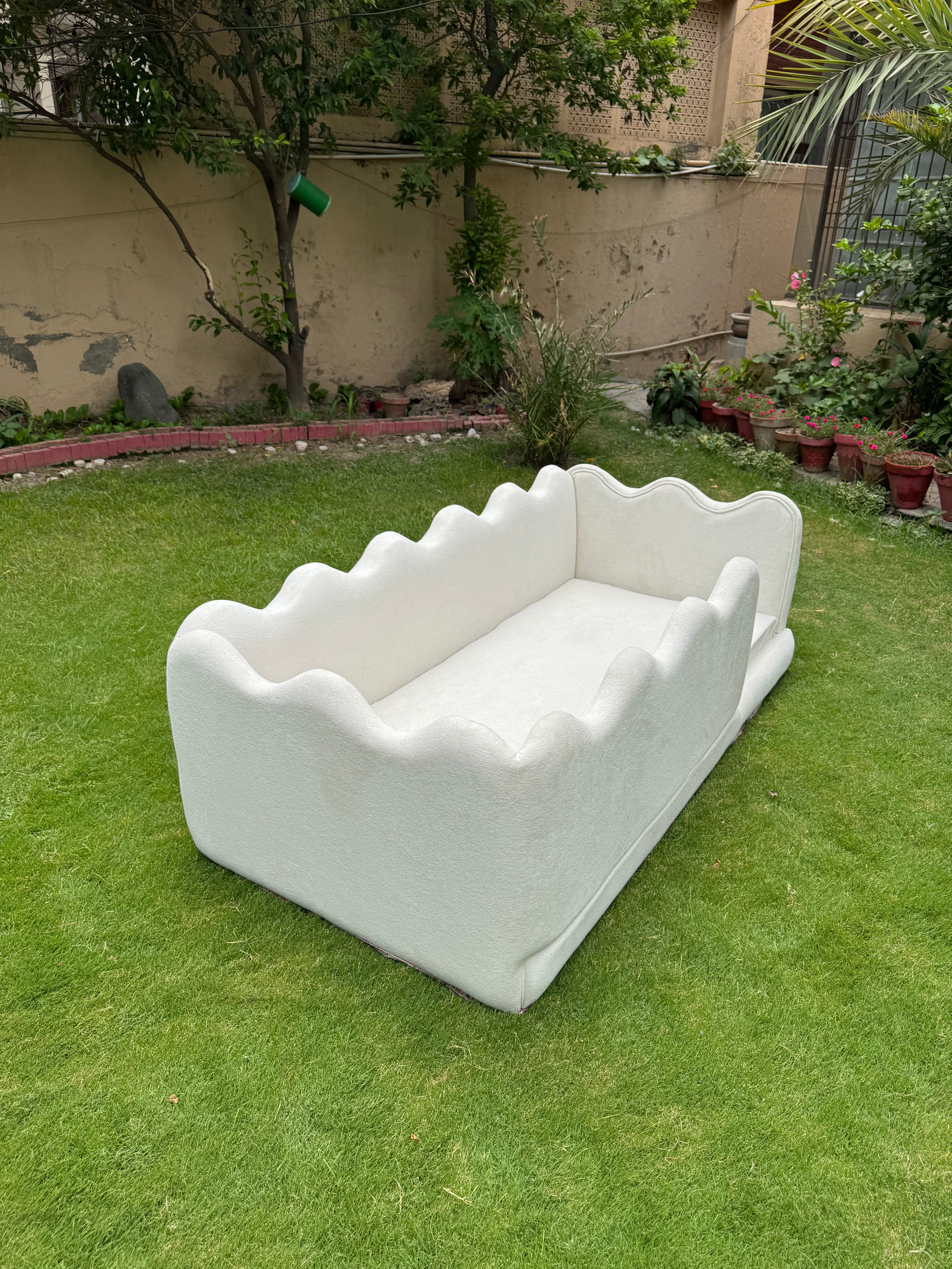 The Bubble Floor Bed