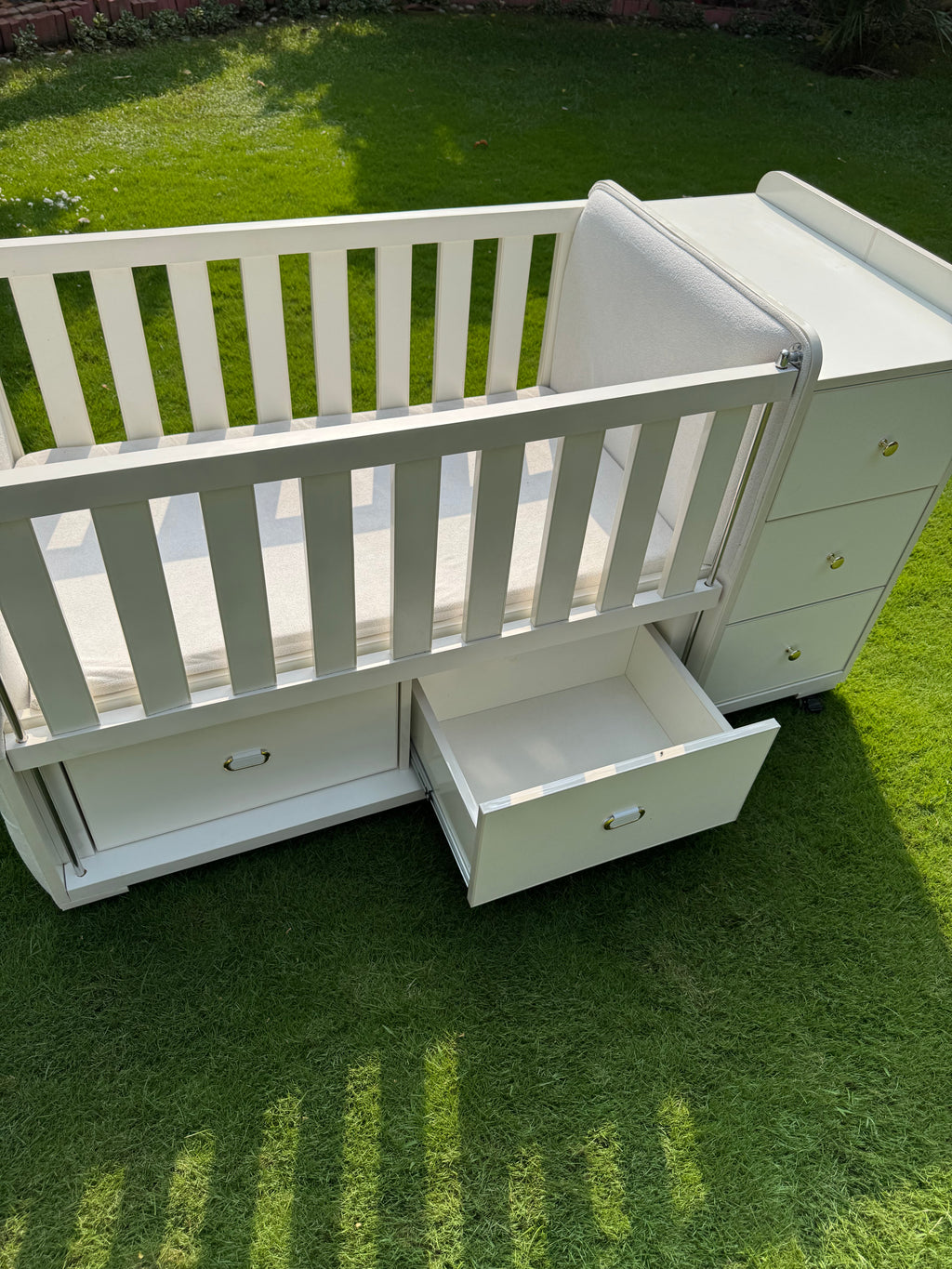 The White Cot