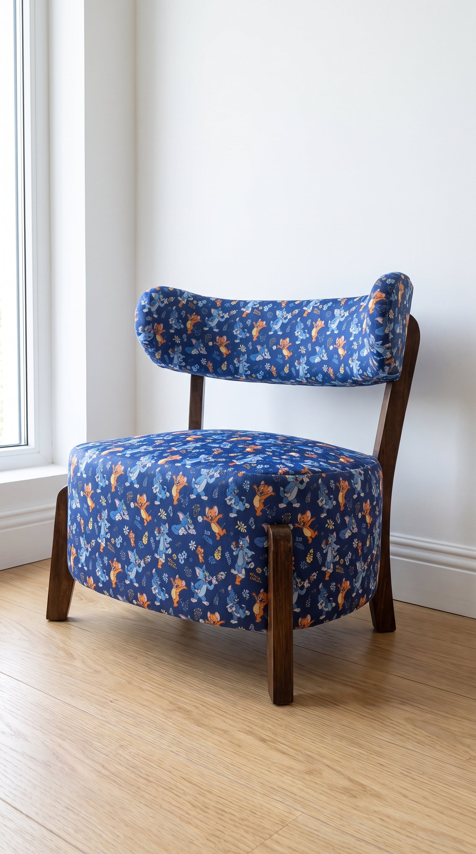 The Tom n Jerry Sofa