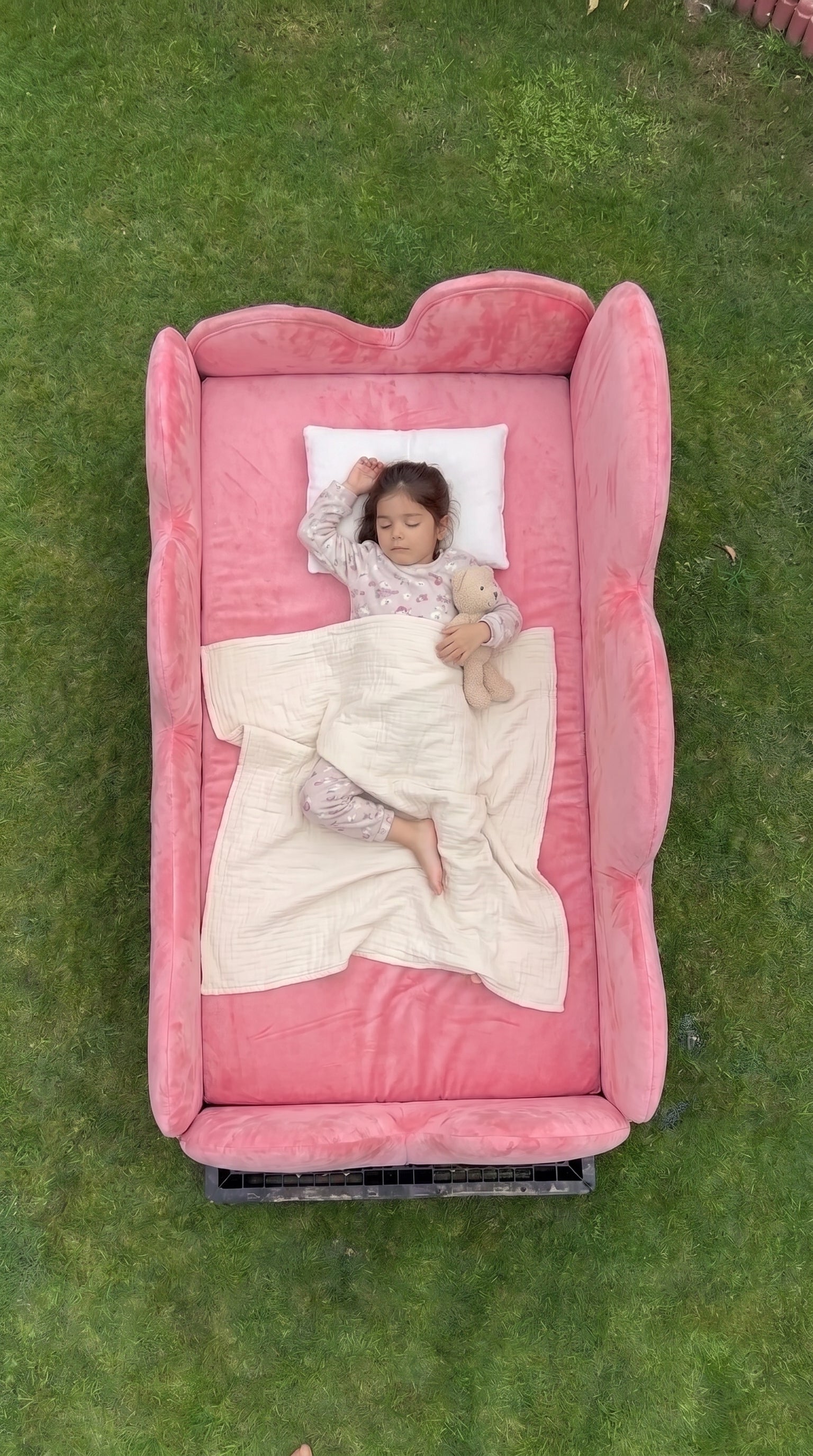 The Cloud Bed